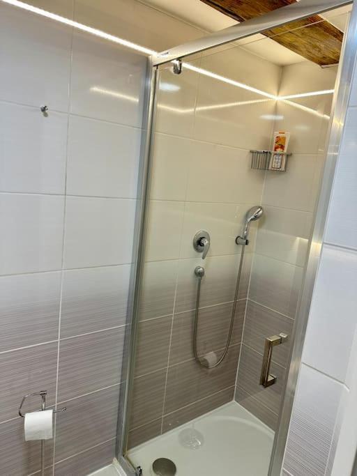 Palac Anezka D1 Brno Ngoại thất bức ảnh